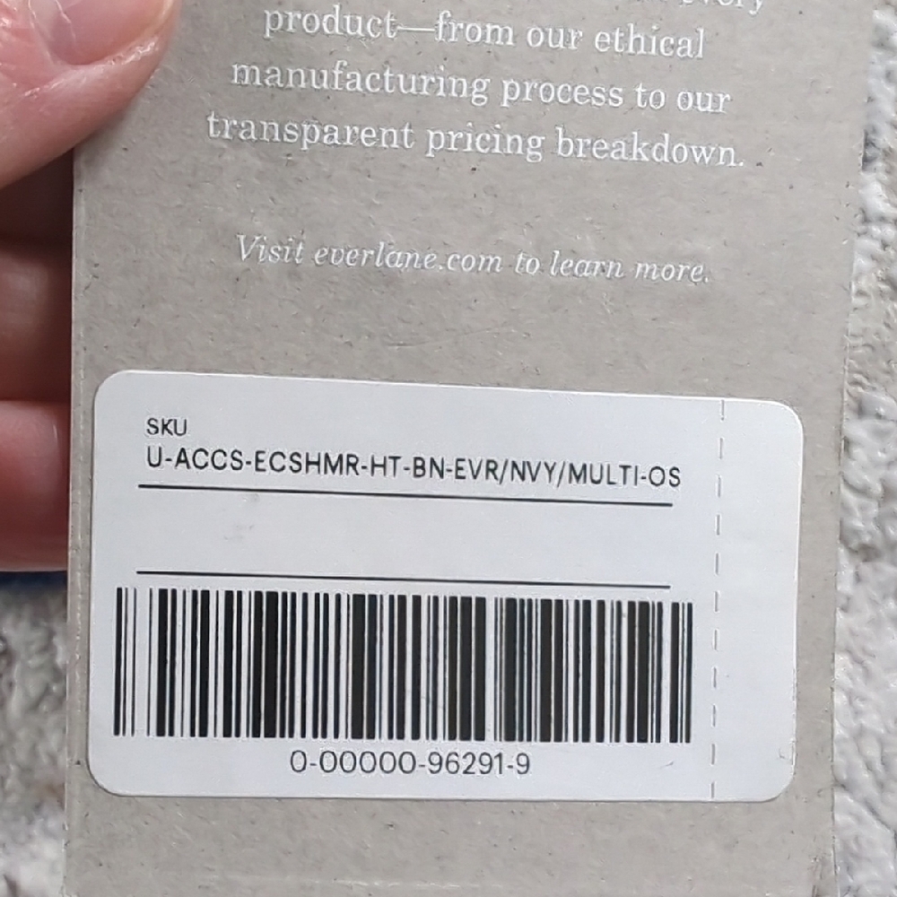NWT Everlane Cashmere Beanie One Size - Picture 3 of 5